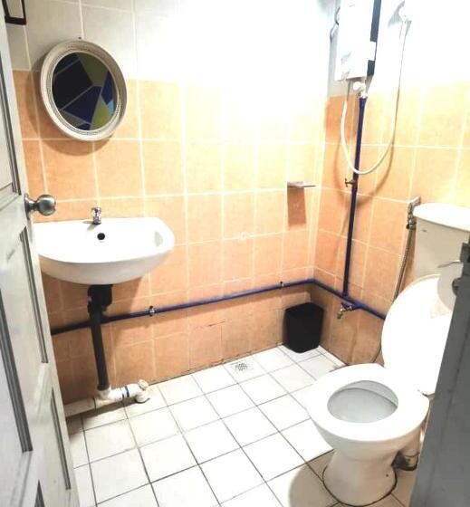 Номер Стандарт, Oyo Home 90667 Chen Room Bs