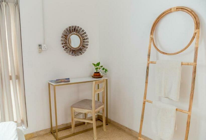 Номер Economy, Greenscape Colombo