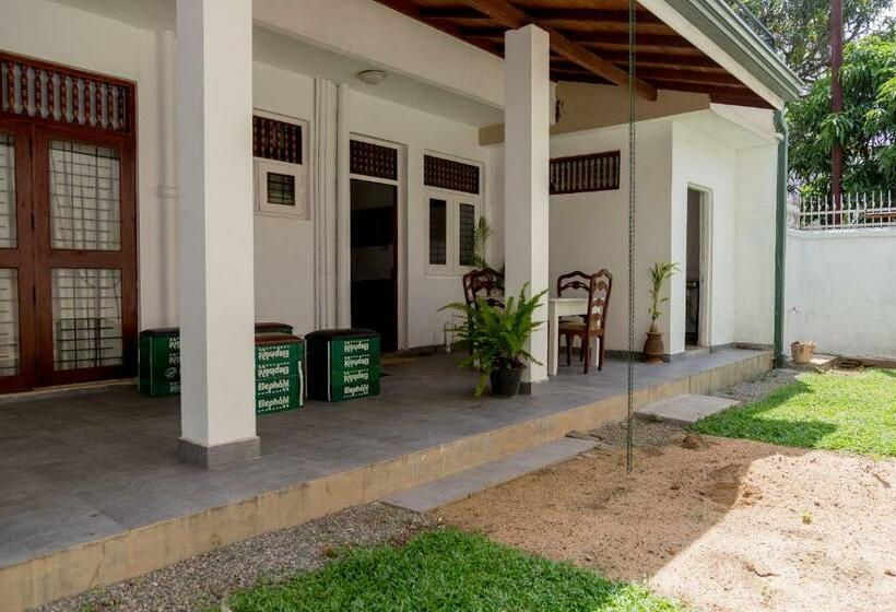 Номер Стандарт, Greenscape Colombo