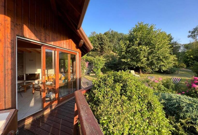 Семейный Номер Вид на Горы, Eco Logis Mad In Belledonne