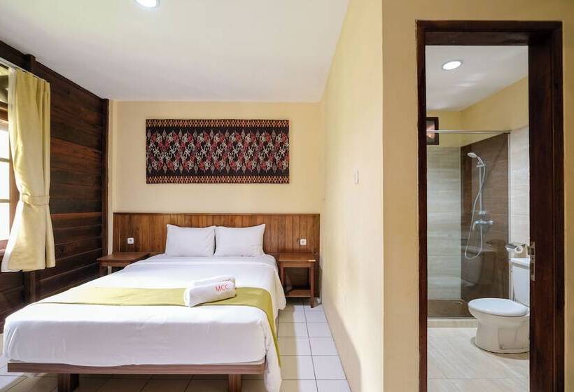 Дом 4 Спальни, Mutiara Carita Cottages