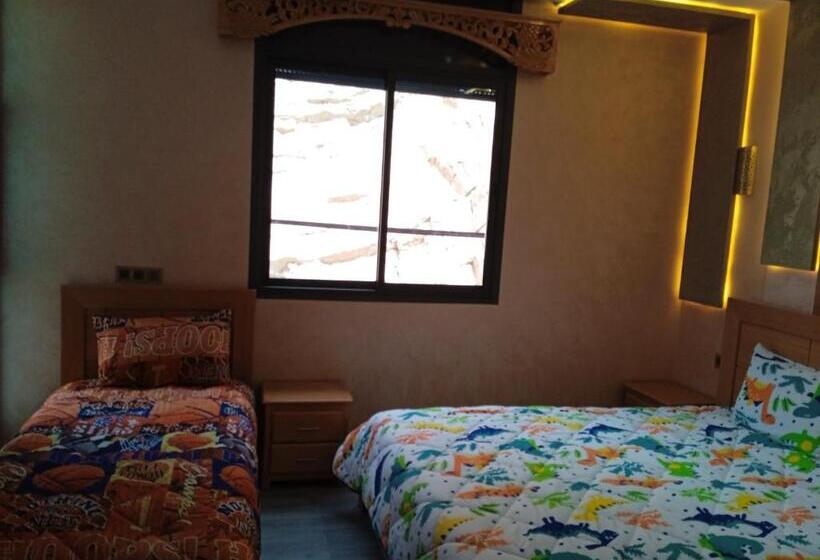 Номер Стандарт, Relais Des Nomades