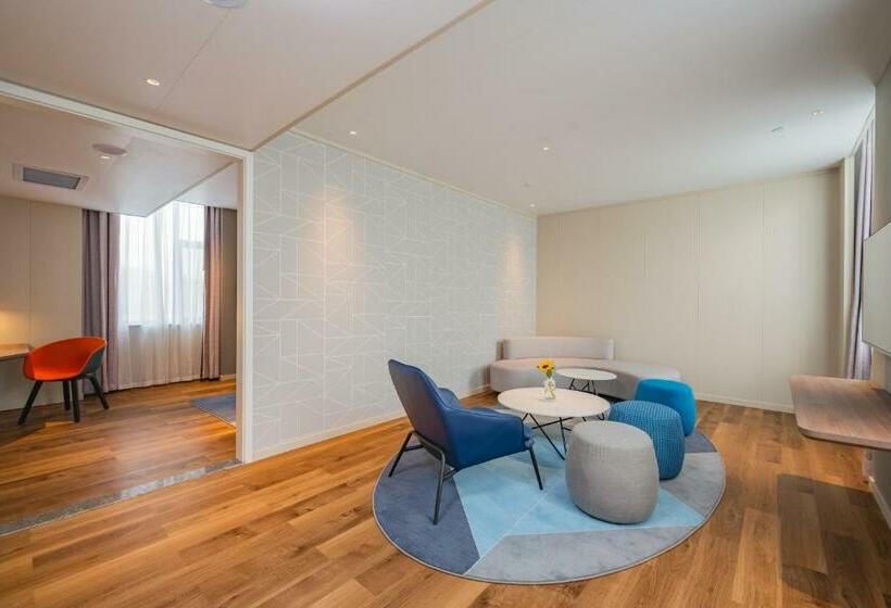 스탠다드 룸 킹사이즈 침대, Holiday Inn Express Taiyuan High Tech Zone, An Ihg