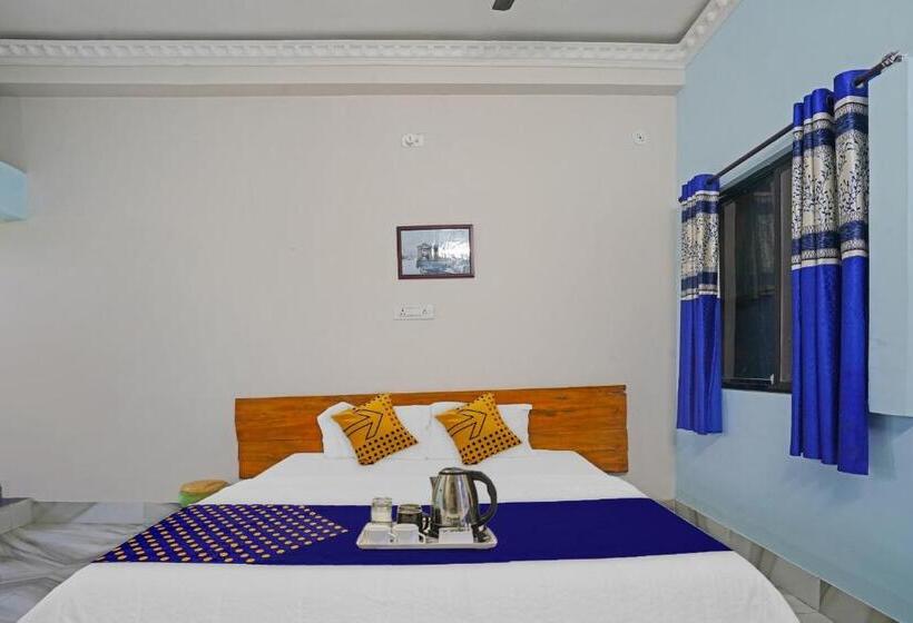 اتاق کلاسیک سه تخته, Oyo 70023  Rommies Inn