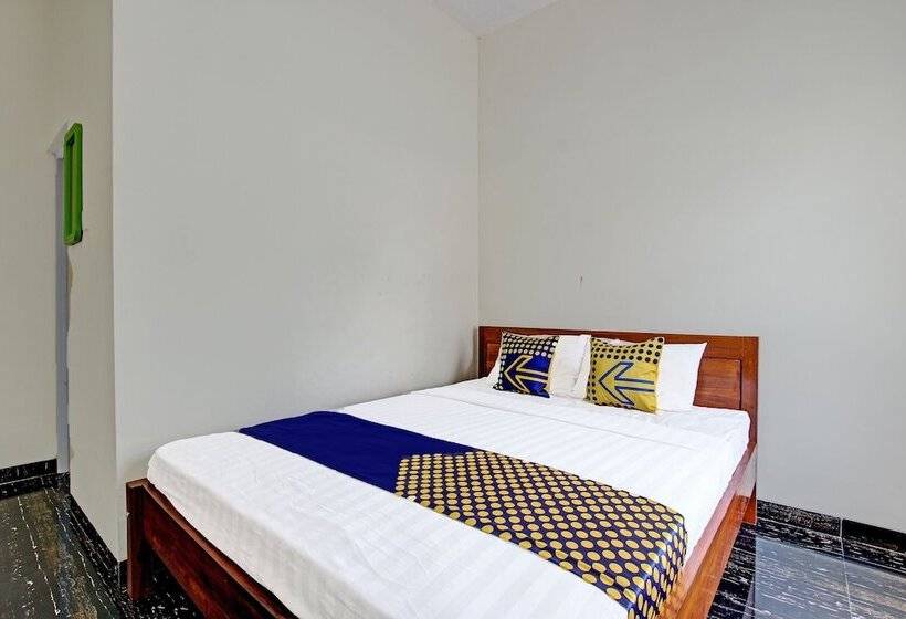 Номер Стандарт, Spot On 91709 Aster Hotel Syariah