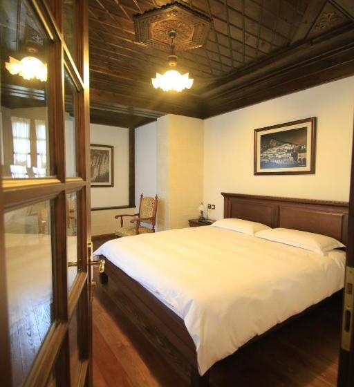 스위트, Boutique Hotel Muzaka