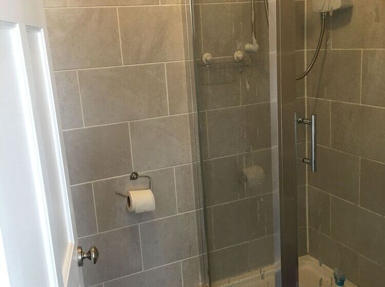 Standardzimmer, Glenheath