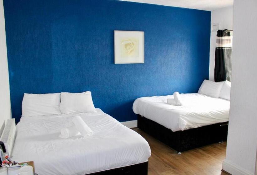 Family Room, Henson Hotel Pleasure Beach