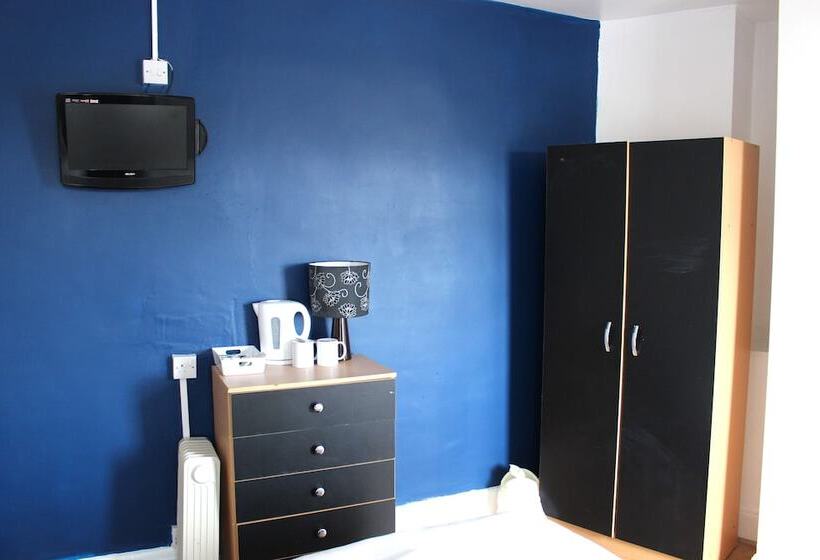 Family Room, Henson Hotel Pleasure Beach