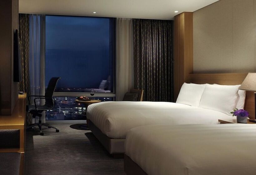 디럭스 패밀리 룸, Lotte City Hotel Jeju
