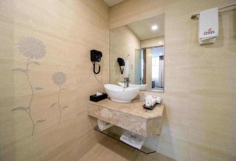 اتاق سوپریور با تخت بزرگ, Prideinn Azure Hotel Nairobi Westlands