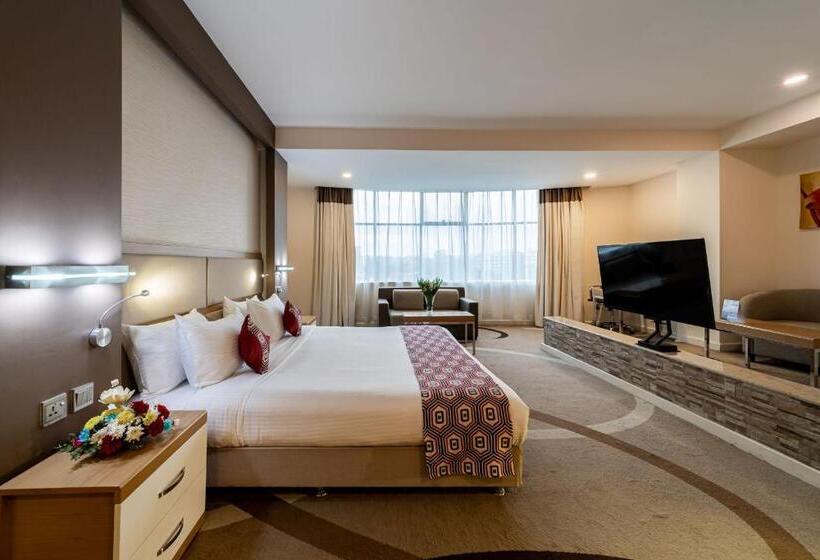 سوییت جونیور, Prideinn Azure Hotel Nairobi Westlands