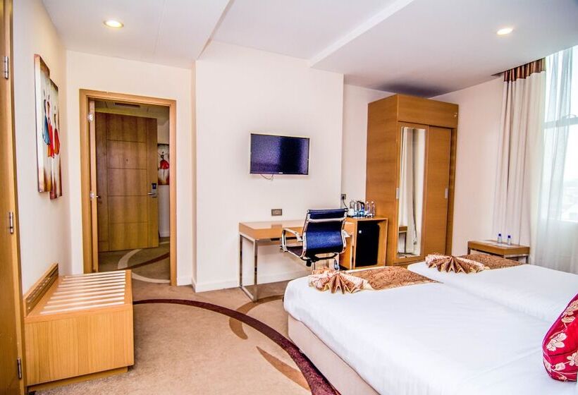 اتاق خانوادگی, Prideinn Azure Hotel Nairobi Westlands