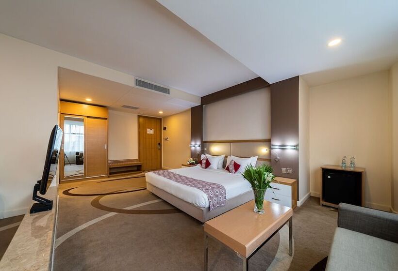 سوییت جونیور, Prideinn Azure Hotel Nairobi Westlands
