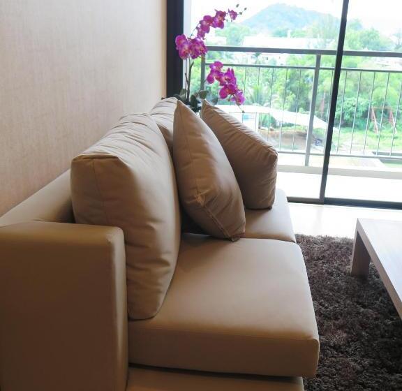 디럭스 스위트, Sugar Palm Residence