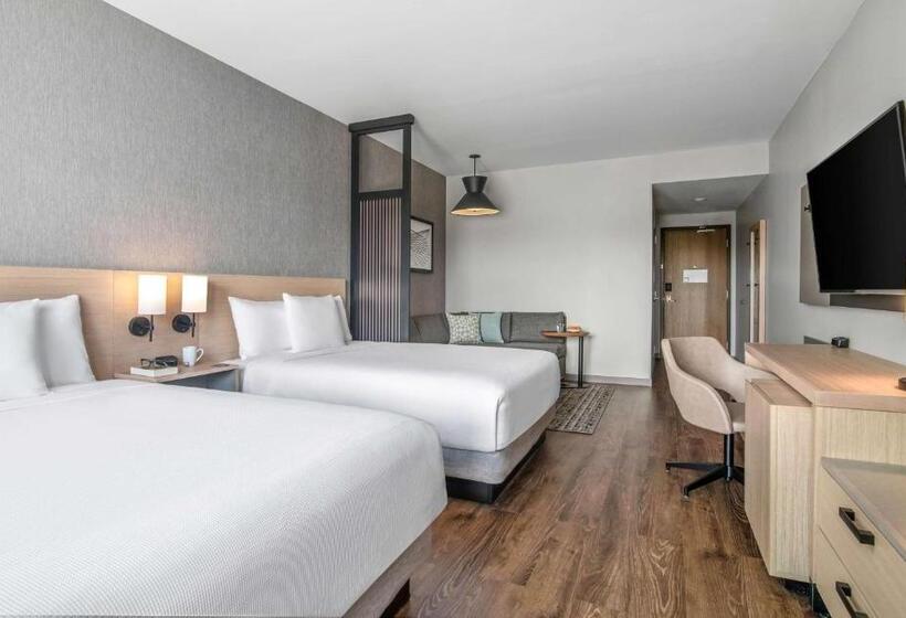 Quarto Estandar Cama Queen para Deficientes Físicos, Hyatt Place Newark Silicon Valley