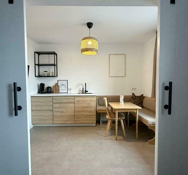 Family Suite, Der Drahtesel