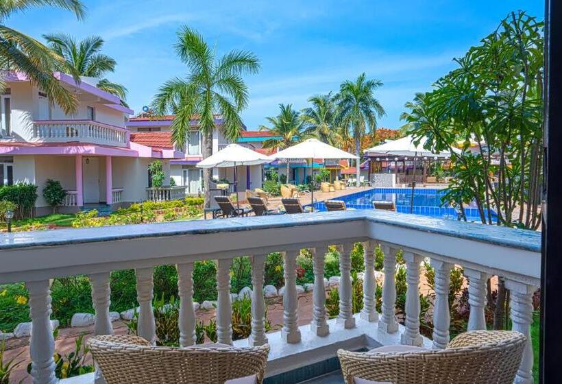Номер Классический Вид на Бассейн, Country Inn Goa Varca Beach   2 Minutes Walk To The Beach