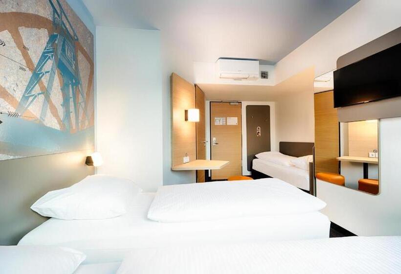 Номер Стандарт Трехместный, B&b Hotel Bochum City