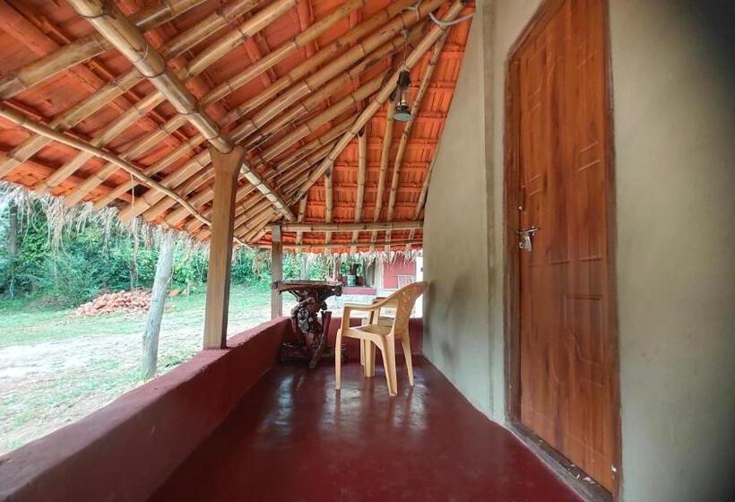 经济房, Stoneage Resort Sakleshpur