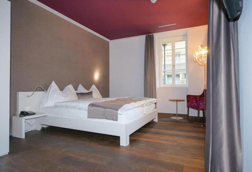 Номер Стандарт, Boutique Hotel   Restaurant Orchidee