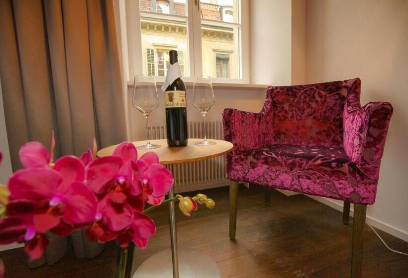 Номер Стандарт с Балконом, Boutique Hotel   Restaurant Orchidee