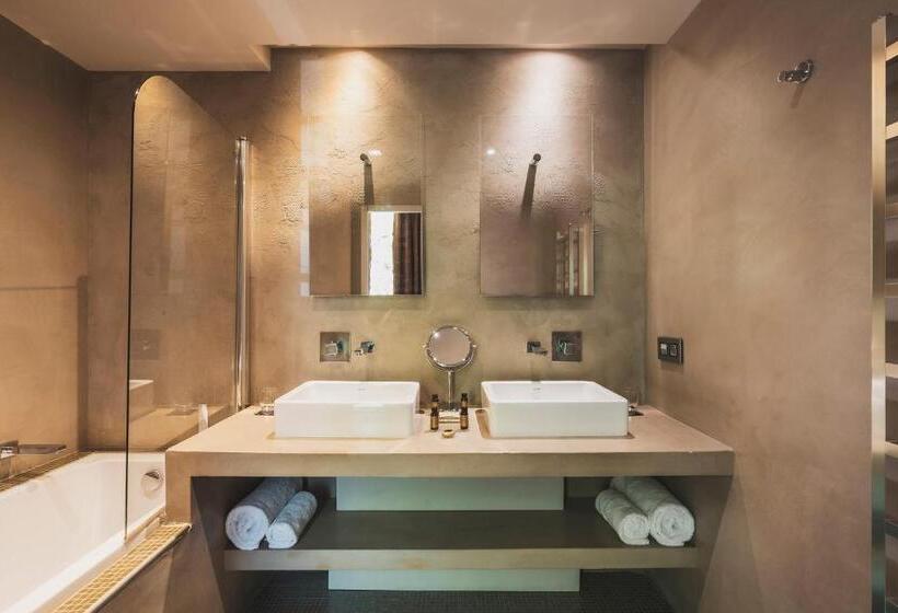 Классический Номер, Les Lodges Sainte Victoire Hotel & Spa