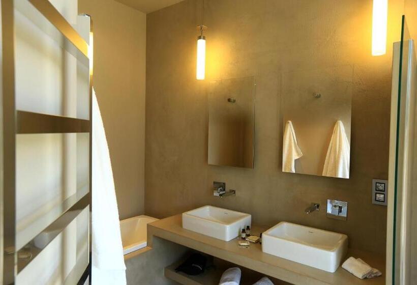 Номер Executive, Les Lodges Sainte Victoire Hotel & Spa