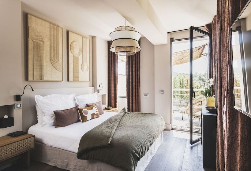 Классический Номер, Les Lodges Sainte Victoire Hotel & Spa
