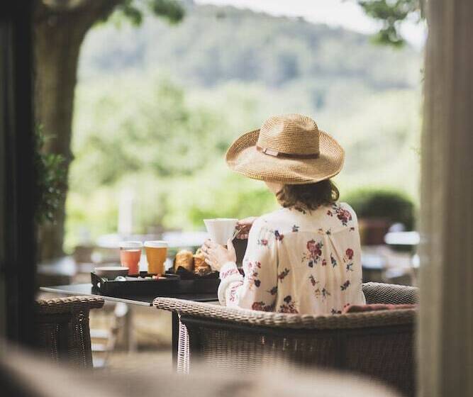Номер Executive, Les Lodges Sainte Victoire Hotel & Spa