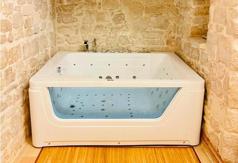 Номер Стандарт, Square   Suite Santeramo