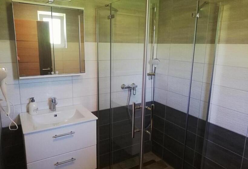 Номер Deluxe с Балконом, Haus Alexis