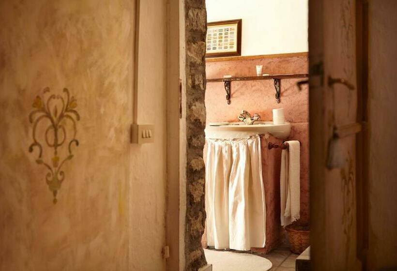 Люкс, Antico Borgo Sanda Lago Maggiore