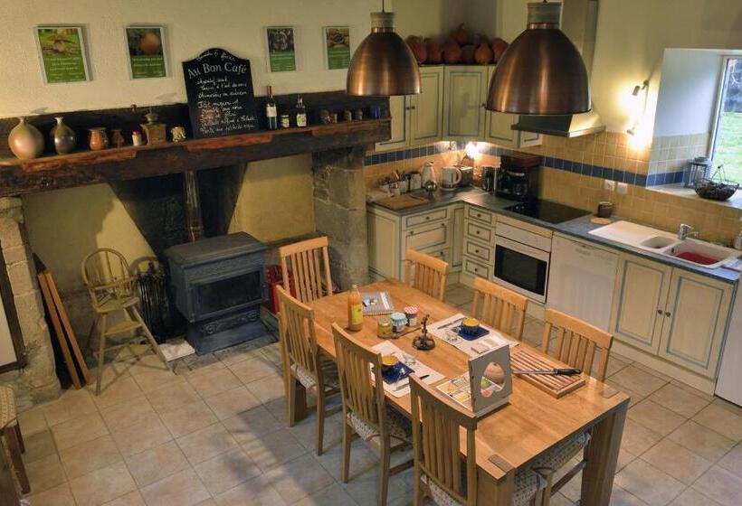 Семейный Номер, Domaine De La Clauzade