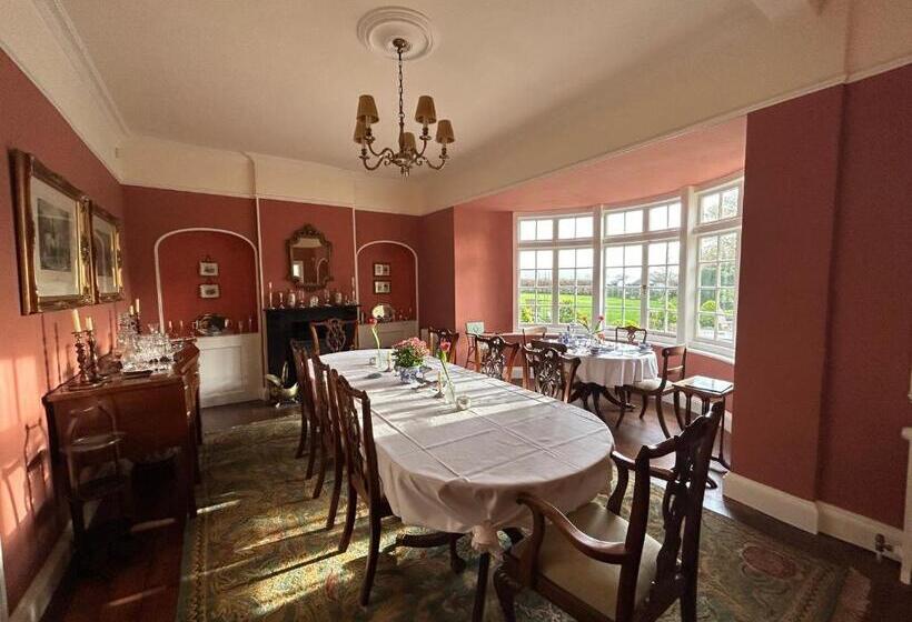 Апартаменты 1 Спальня, The Old Rectory Somerset