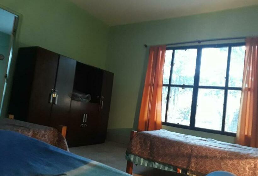 园景标准四人间, Hostel Odorico