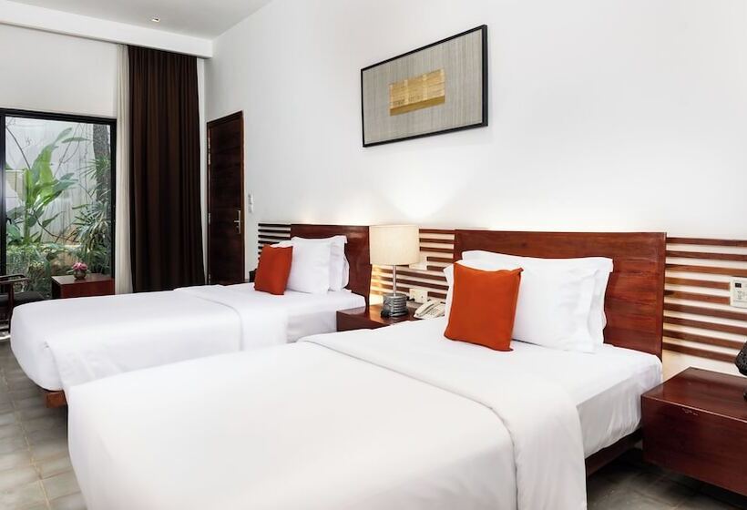 디럭스 방갈로, Lynnaya Urban River Resort