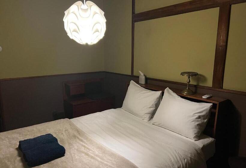 Номер Стандарт, Mojiko Guesthouse Porto