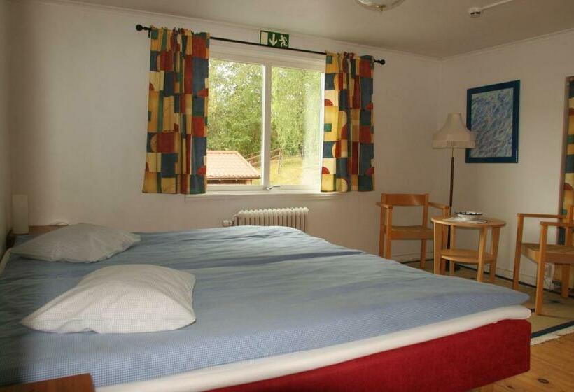 带1个卧室的公寓, Bed & Breakfast Björkhyddan