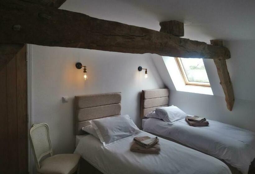 Номер Стандарт, Frenes B&b
