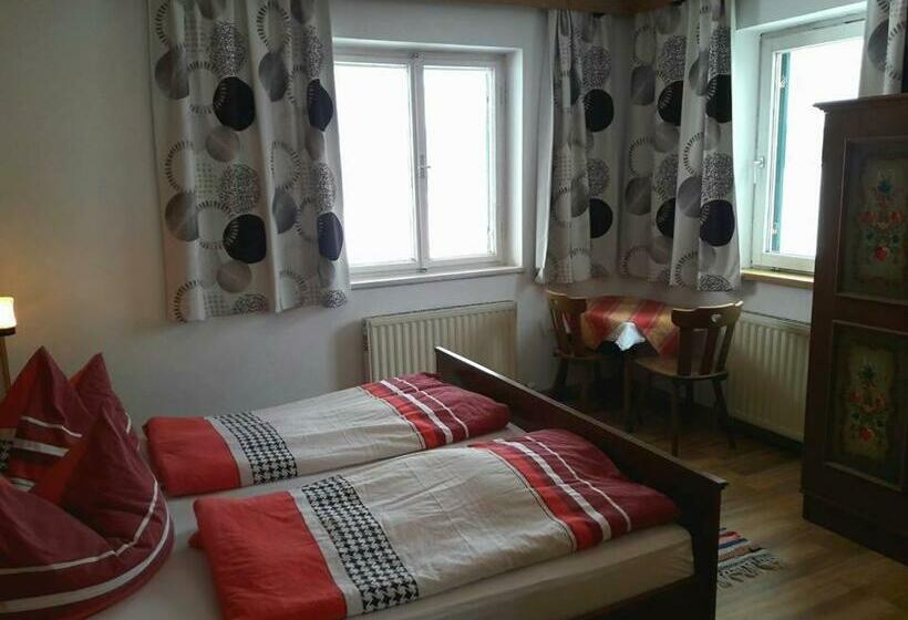 Дом 1 Спальня, Biobauernhof Und Ferienhaus Riederbauer