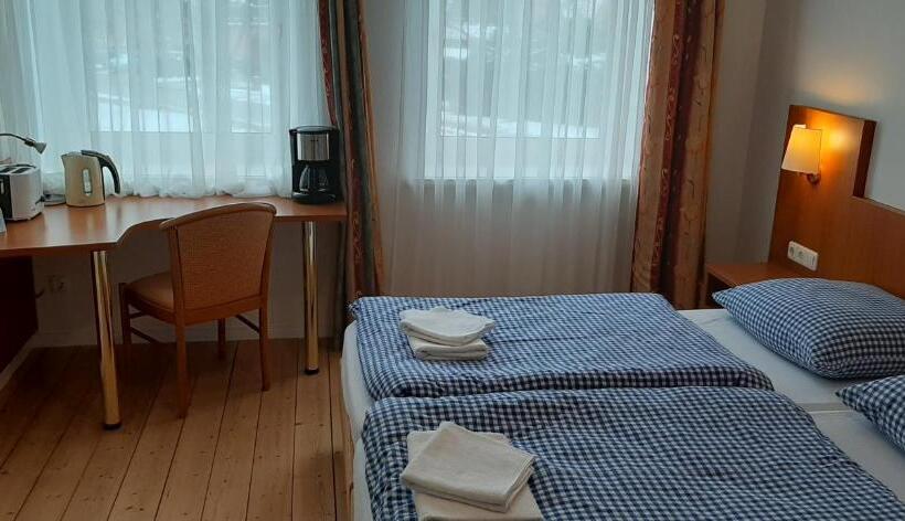 Номер Стандарт, Schillers Landhaus