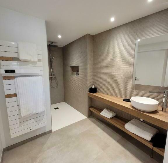 Апартаменты 1 Спальня, Lodges En Pierres Dorees