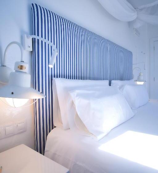 חדר סטנדרט נוף לים עם מרפסת, Avanti Lifestyle Hotel   Only Adults