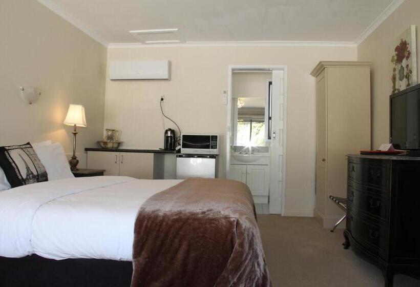 스탠다드 룸, Beechworth On Bridge Motel