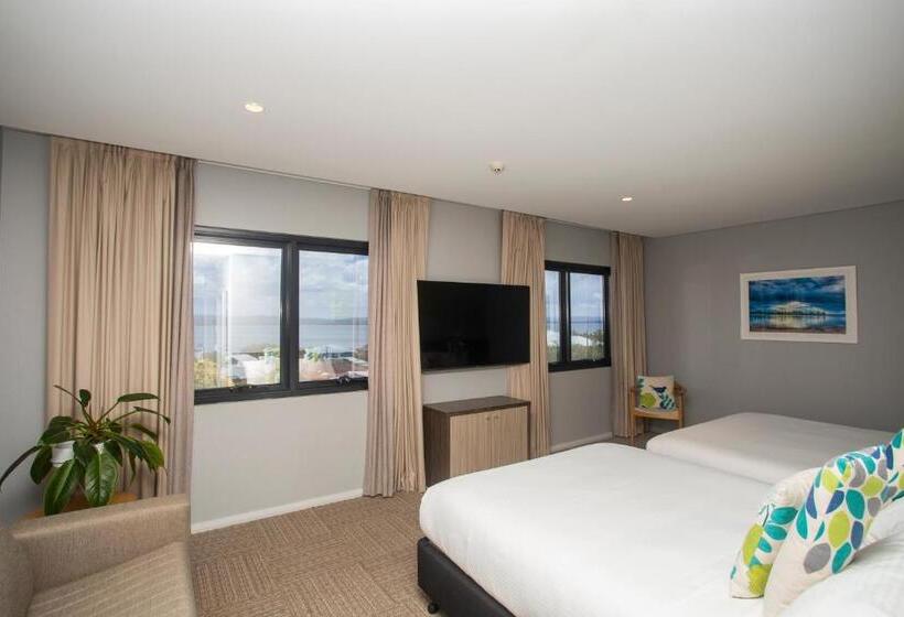 디럭스 룸 킹사이즈 침대, Ibis Styles The Entrance