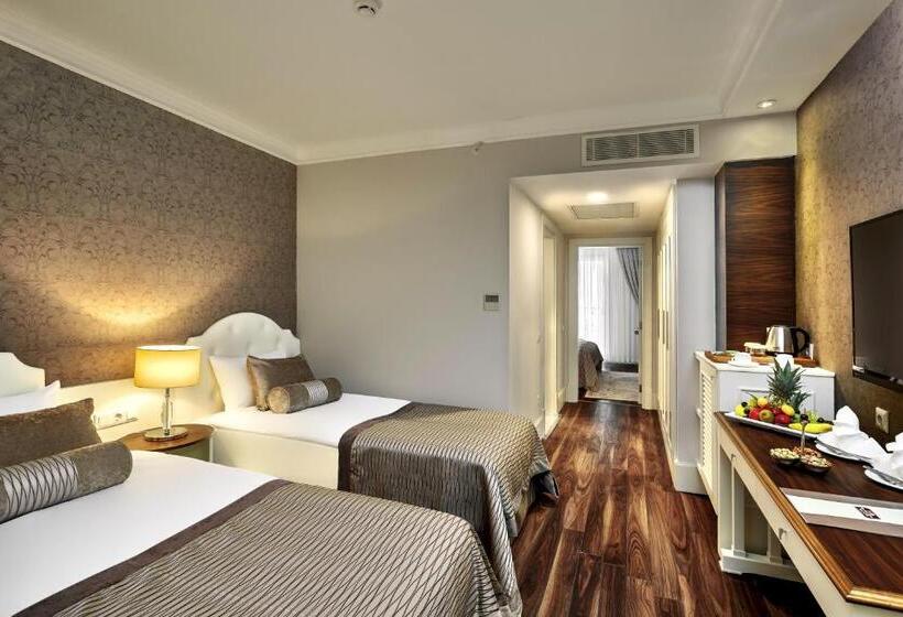 家庭山景房, Sunis Efes Royal Palace Resort & Spa