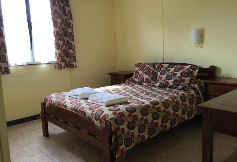 Номер Стандарт, Hostel Los Pioneros