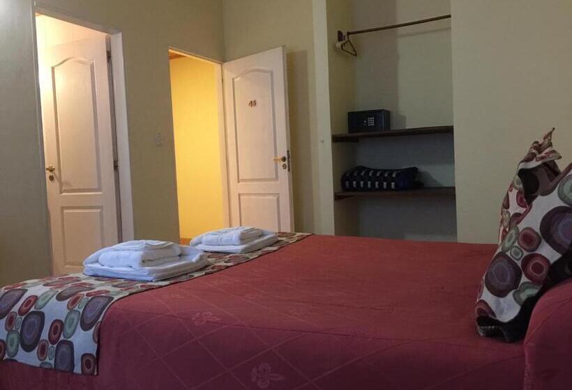 スーペリアールーム, Hostel Los Pioneros