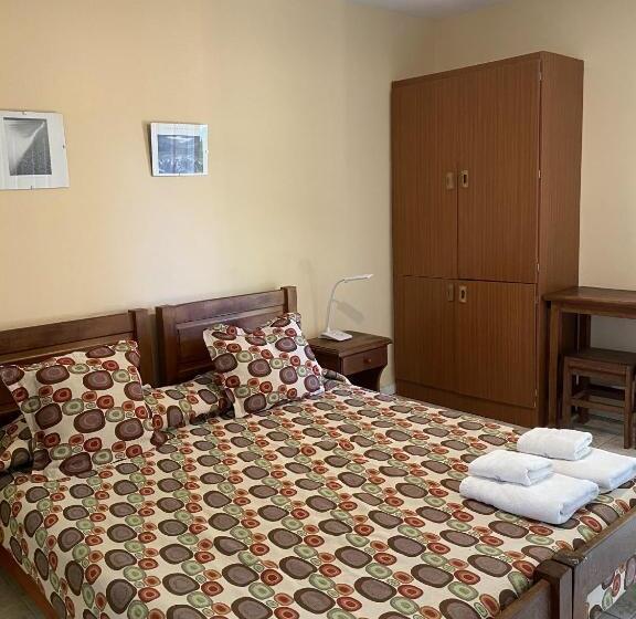 Номер Стандарт, Hostel Los Pioneros